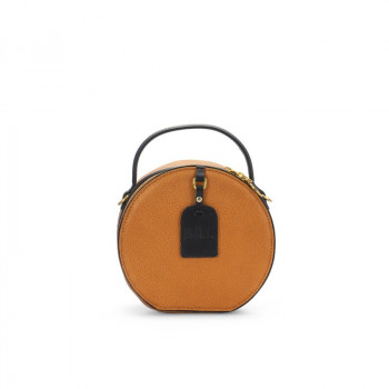 Ảnh Túi trống gắn tagDa bò