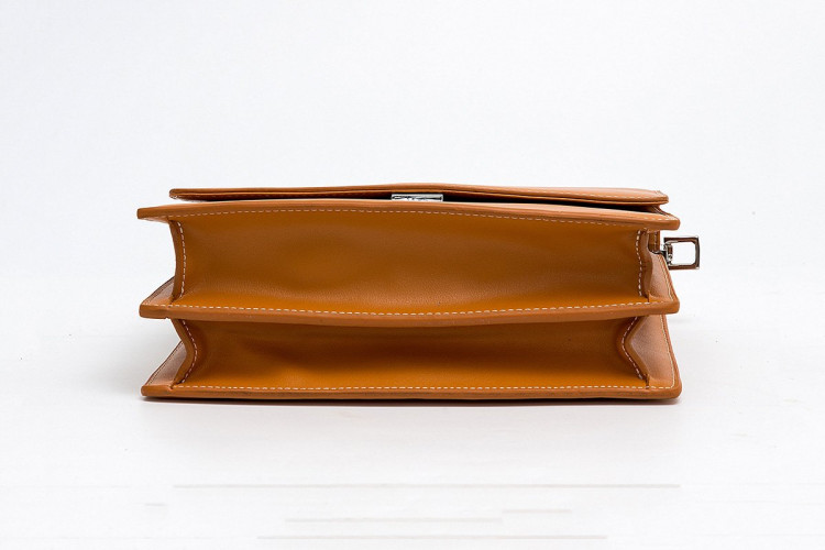 Ảnh Túi Cross body quai to bản