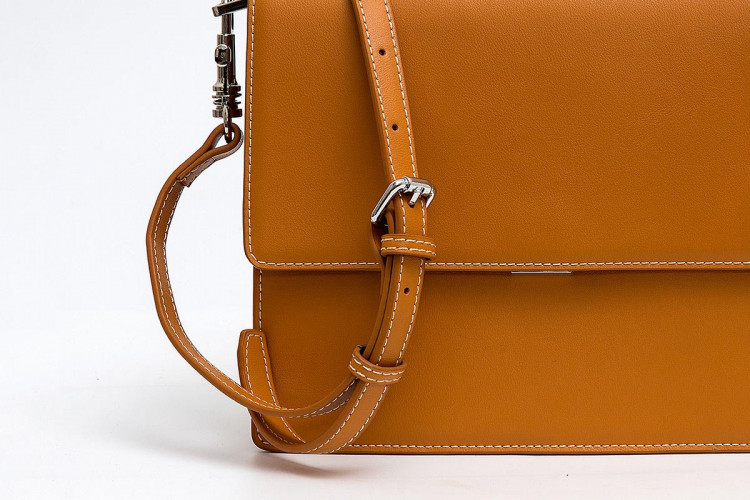 Ảnh Túi Cross body quai to bản