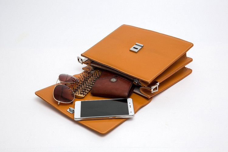 Ảnh Túi Cross body quai to bản