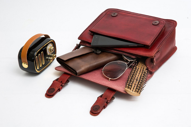 Ảnh Túi Satchel đai bấm
