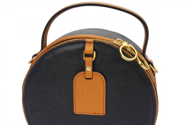 Ảnh Túi trống gắn tag