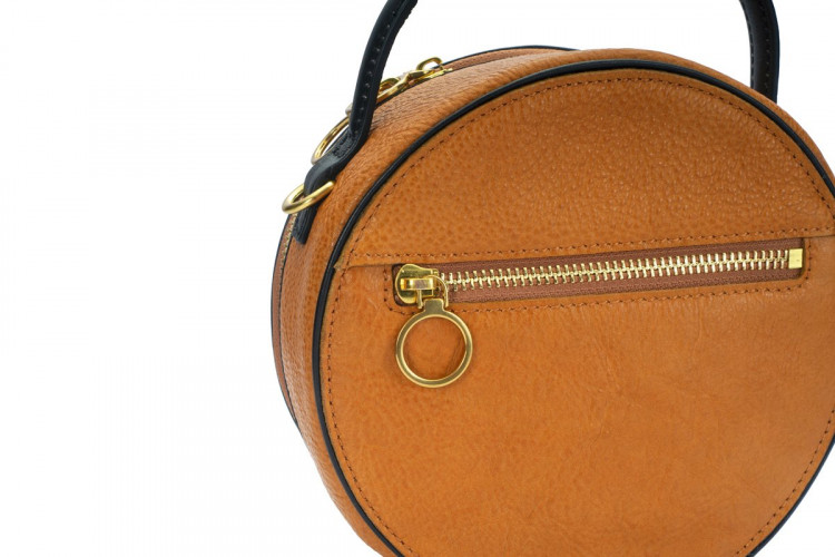 Ảnh Túi trống gắn tag