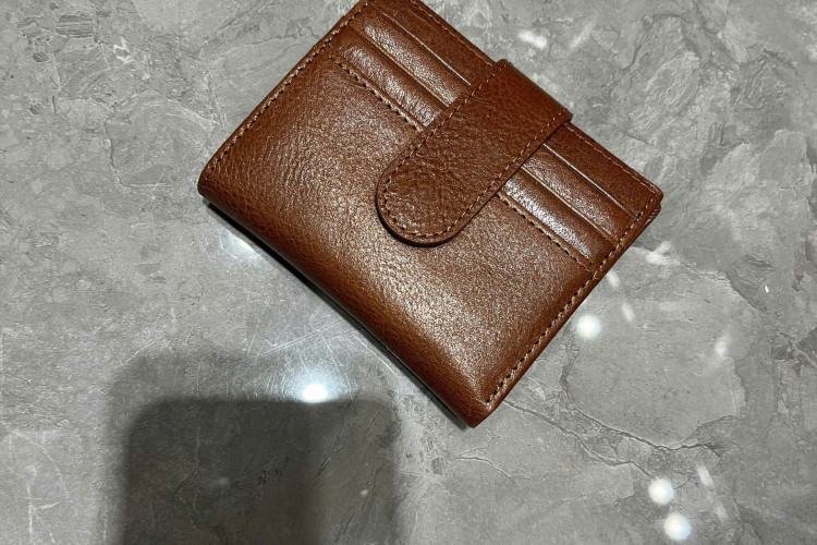 Ảnh Ví mini dạng gập cúc bấm Bili