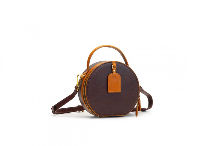 Ảnh Túi trống gắn tag